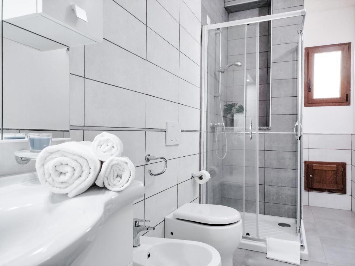 Diletta Apartment Тортолі Екстер'єр фото