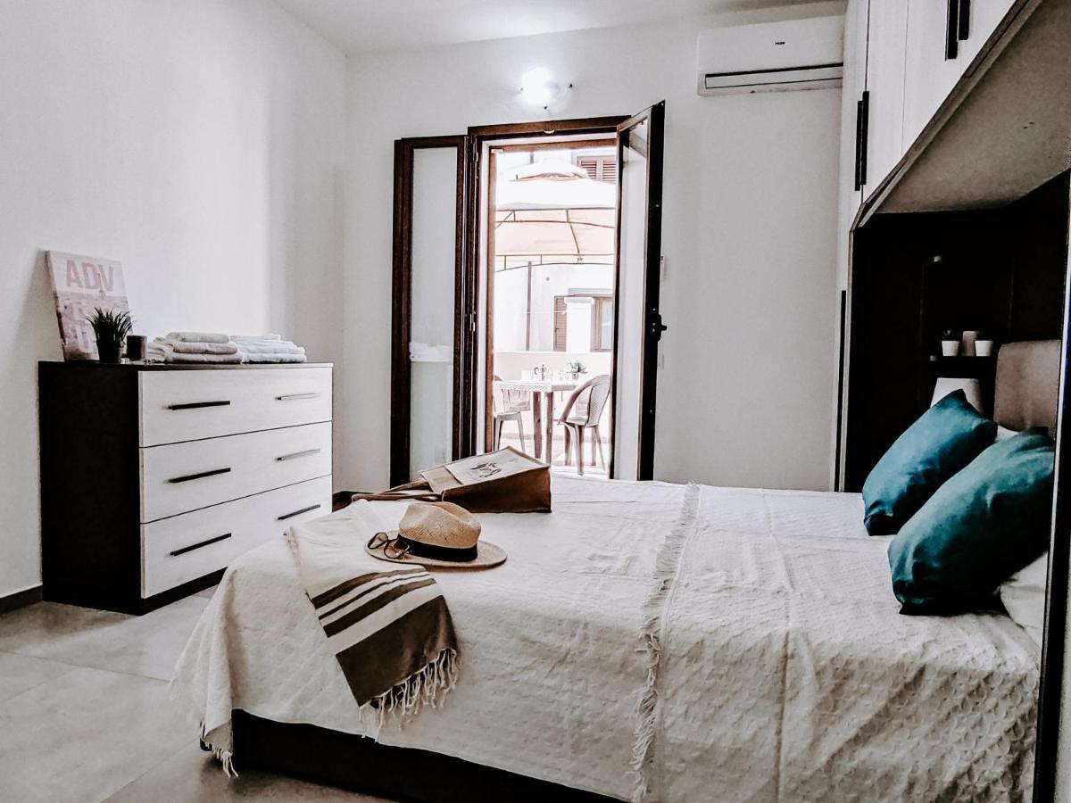 Diletta Apartment Тортолі Екстер'єр фото