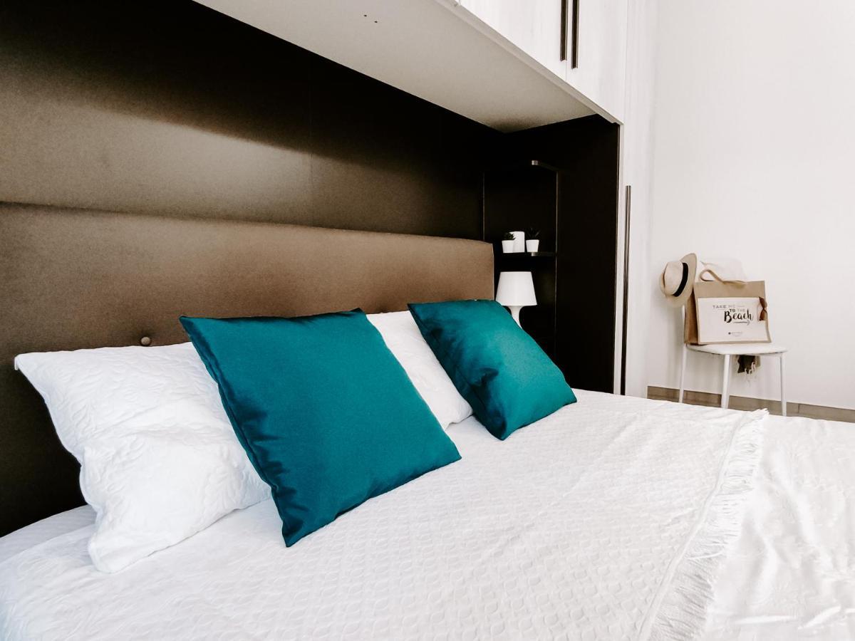 Diletta Apartment Тортолі Екстер'єр фото