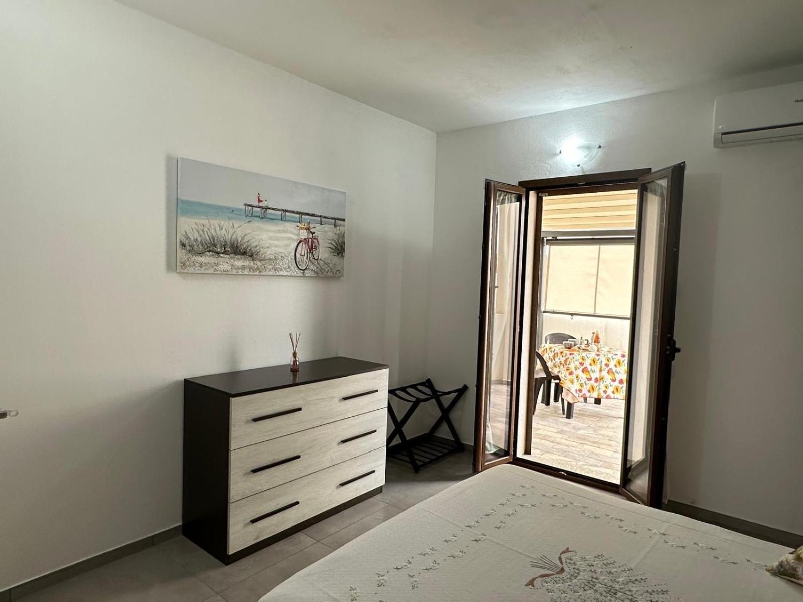 Diletta Apartment Тортолі Екстер'єр фото